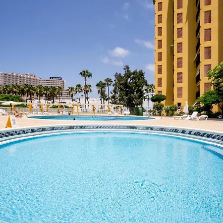 41 Copacabana Ocean View & Pool Апартаменты