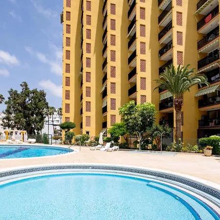 Апартаменты 41 Copacabana Ocean View & Pool Плая-де-лас-Америкас